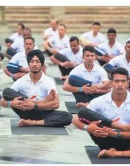 Another press clipping from the Express, highlighting the 14-day Isha Hatha Yoga training program for the second batch of Indian Army personnel.