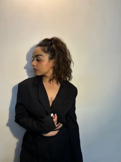 Just some main character energy. As the artist and curator, I pour my whole self into every event. This is the confidence and passion that drives the entire experience, ensuring every night is authentic and unforgettable.