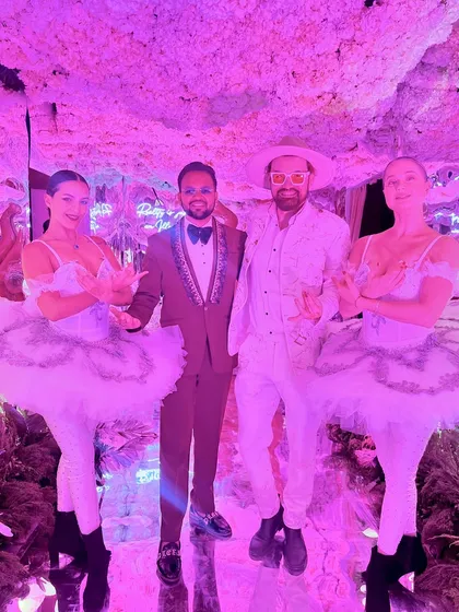 Posing with the international performers at a cocktail night in Fairmont Jaipur. I collaborate with artists of all kinds to create a diverse entertainment experience.
