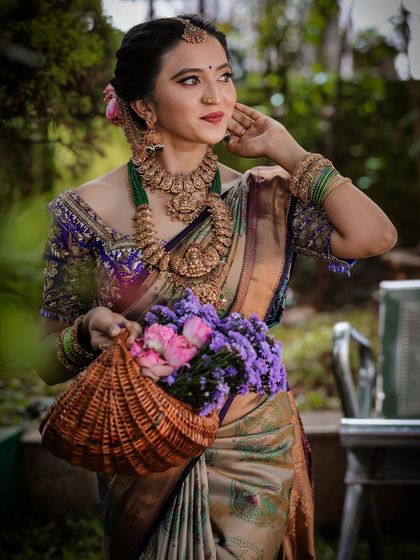 Astha Designer Boutique - Ready-to-Wear Sarees Grand Wedding & Festive Silks photo 5
