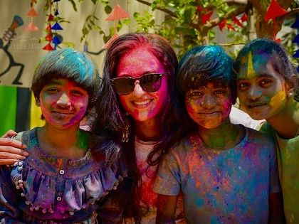 Meenal Dubey - Dance for Events & Parties Holi Dance Parties photo 23
