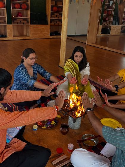 Hamsa Yoga - Kids & Family Yoga For the Grown-Ups: Aerial Yoga & Teacher Training photo 7