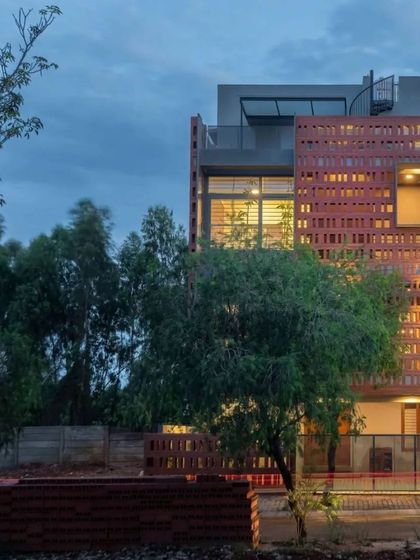 Our 'Big-Little House' was selected for the Volume Zero Hot 100 of 2023. This project's focus on creating large, light-filled volumes on a small plot really resonated.