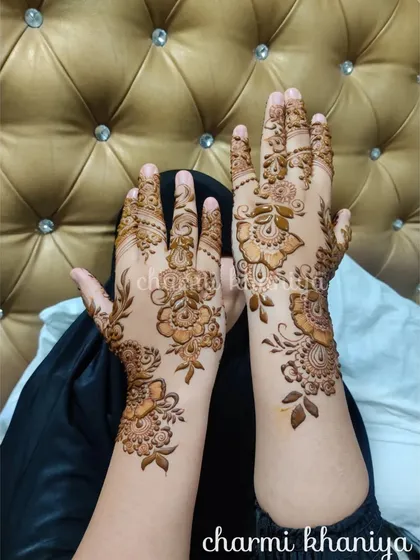 A delicate floral design perfect for Eid or a spring festival. The light and airy pattern is a beautiful example of modern mehendi art.