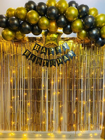 Birthday Balloon Arches & Backdrops photo 27