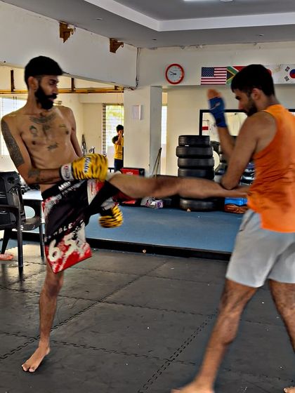 Madan Gowda - Martial Arts & Combat Sports Training Live Sparring & Ring Craft photo 17