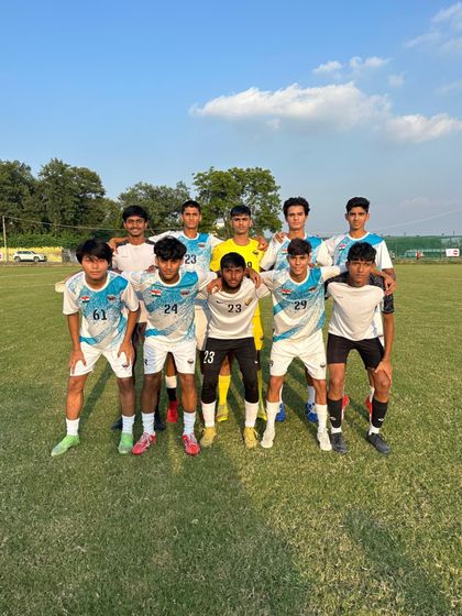 Our U-19 team after a friendly match against Estrella Football Academy.