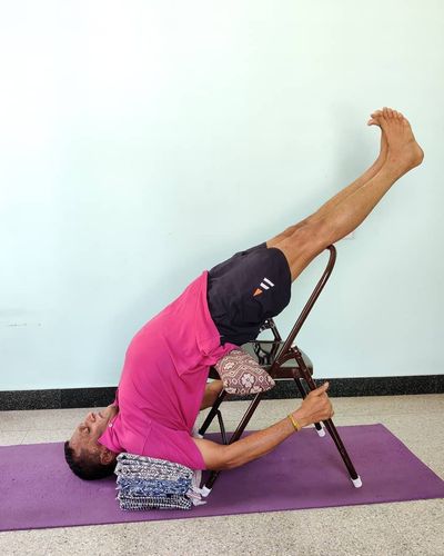 Online Iyengar Yoga Classes