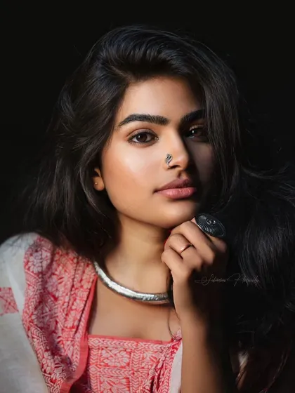 This is an example of my professional photoshoot makeup. I create looks that are flawless under studio lighting, defining features while keeping the skin looking natural and fresh.