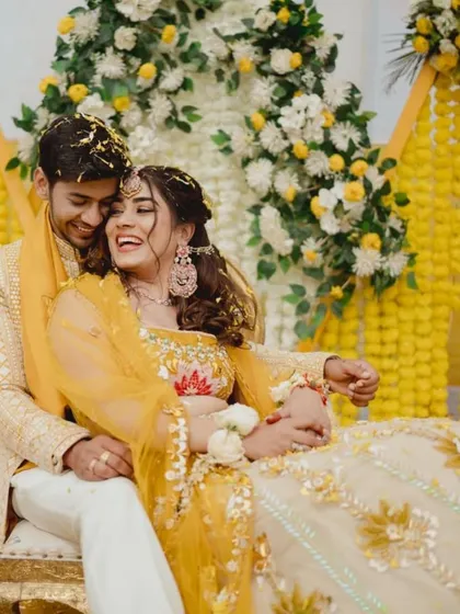 This is what pure happiness looks like. Here’s one of our beautiful brides, Sanjana, glowing during her Haldi ceremony in our yellow and cream floral lehenga. Seeing our clients this happy is why I started D'vaa.