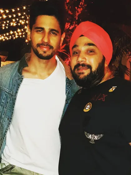 We were delighted to cater the pre-release party for the film 'Marjaavaan,' pictured here with the talented Siddharth Malhotra. We specialize in creating the perfect culinary atmosphere for exclusive industry events.