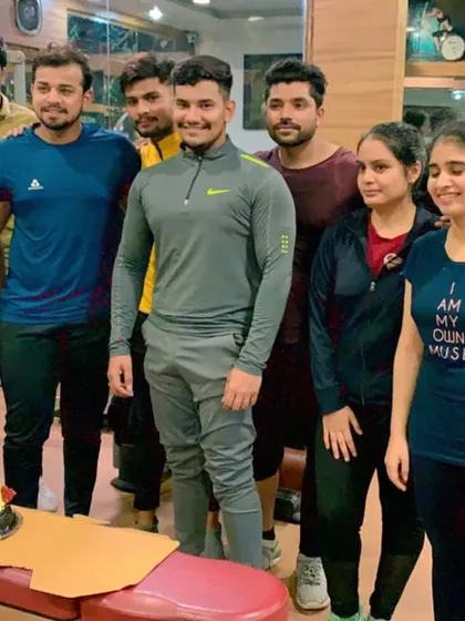 At Fit X Gym, we are a family. We work hard together and we celebrate together. Here we are celebrating a member's birthday right here on the gym floor.