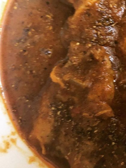 The rich, dark masala of our Chicken Chatkaredar shows the depth of flavour in this homestyle dish.