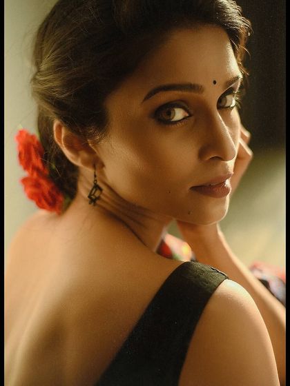 Elegant Saree Portraits photo 9