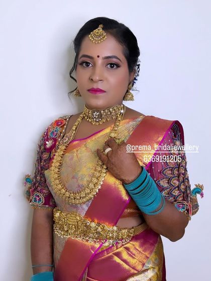 Prema - Bridal Jewellery Rental Happy Brides: Traditional Temple Jewellery photo 86