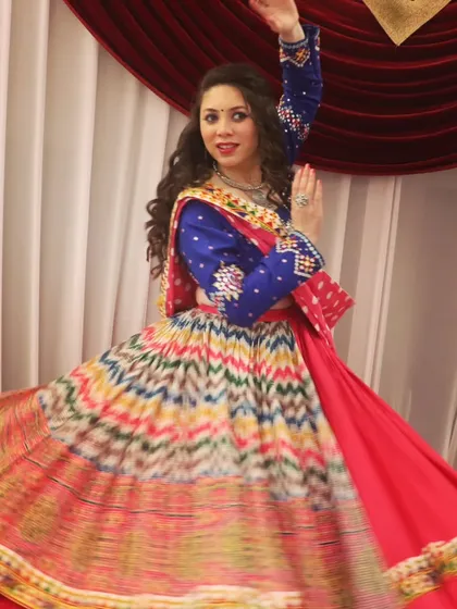 My look for Day 5 of Navratri. I believe in combining traditional and trendy styles.