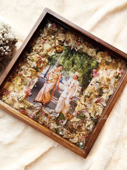 Vinys Galleria - Custom Resin Home Decor Wedding Memories in Wooden Frames photo 31