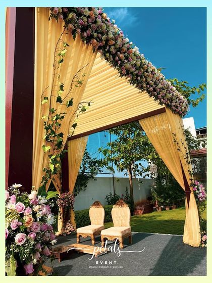Petals - Wedding Decoration & Styling Timeless South Indian Mandaps photo 42