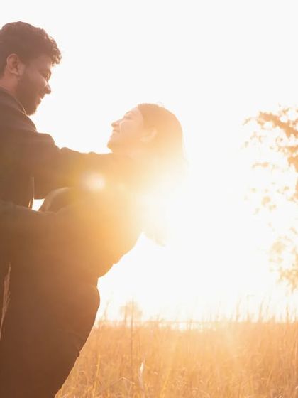 Mousam Pictures - Pre-Wedding Shoots Dreamy Golden Hour Shoots photo 6
