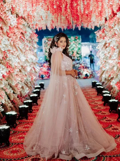 Make your fairytale wedding look come true with us. This bride is living her princess dream in a stunning gown and beautiful makeup.