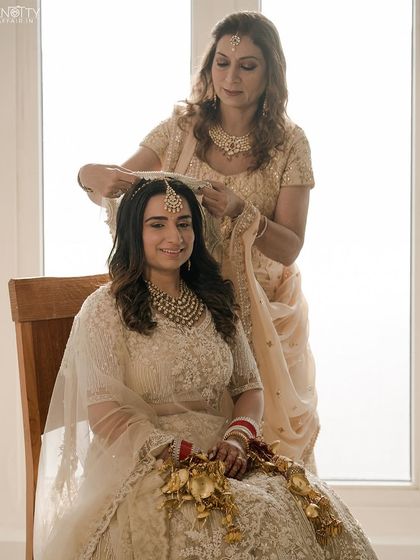 The Bride & Groom: Solo Portraits photo 29