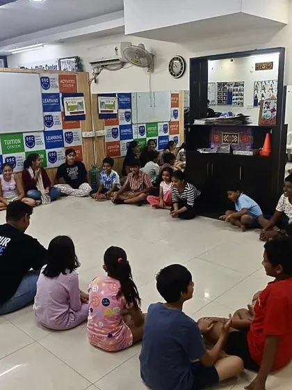An ice-breaker game during a workshop. These activities help students get to know each other, build trust, and create a comfortable and collaborative atmosphere for creative work.