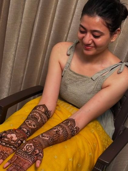 Kanha Mehandi - Bridal Mehndi Intricate Hand Designs photo 39