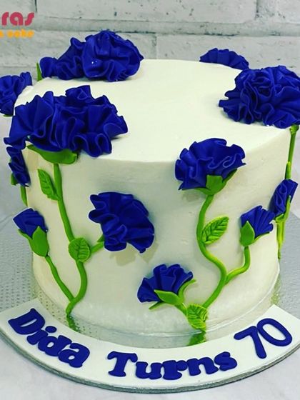 Miras Dial A Cake - Themed Custom Cakes Elegant & Sophisticated Cakes photo 41