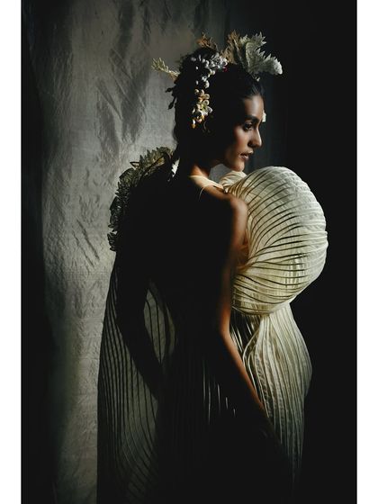 Couture Campaigns: Sculptural Forms photo 9