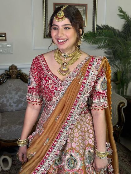 Pastel & Soft Glam Brides photo 23