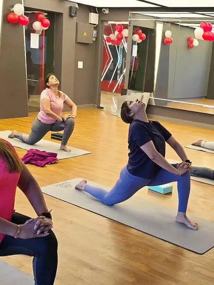 A variation of Ashwa Sanchalanasana (Equestrian Pose). This pose stretches the lower back and hips, engages the core, and improves balance.