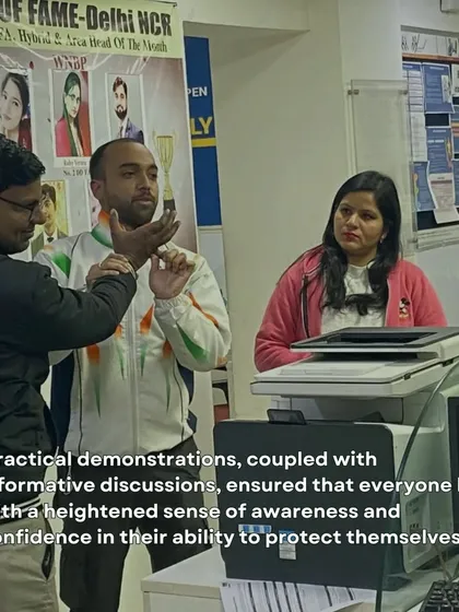 In our corporate workshops, like this one at Bharti AXA Life Insurance, we demonstrate practical self-defense techniques that can be applied in everyday situations. Here, I am showing how to create distance and de-escalate a potential threat.
