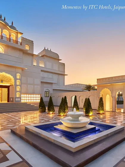 The beautiful courtyard of Mementos by ITC Hotels in Jaipur. This venue offers a blend of modern luxury and traditional Rajasthani design.