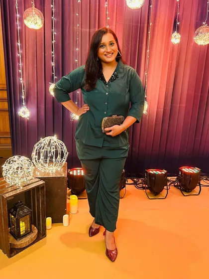 Dressed and ready for a night of wedding performances. My presence at your event ensures everything goes off without a hitch, letting you focus on enjoying your moment.