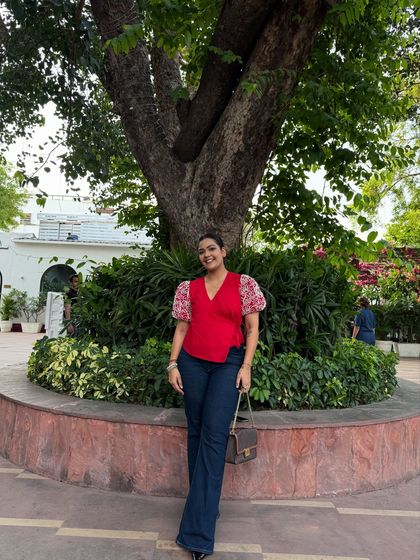 Priyanshi Khandelwal - Personal Fashion Styling Everyday Chic: Modern & Casual Outfits photo 60