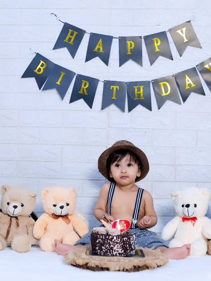 Cake Smash Celebrations photo 3