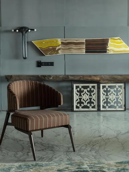 Our 'The 42, Kolkata' project featured in Elle Decor. The article highlights the home's glamorous and flamboyant design, which is rooted in the artistic panache of the city.