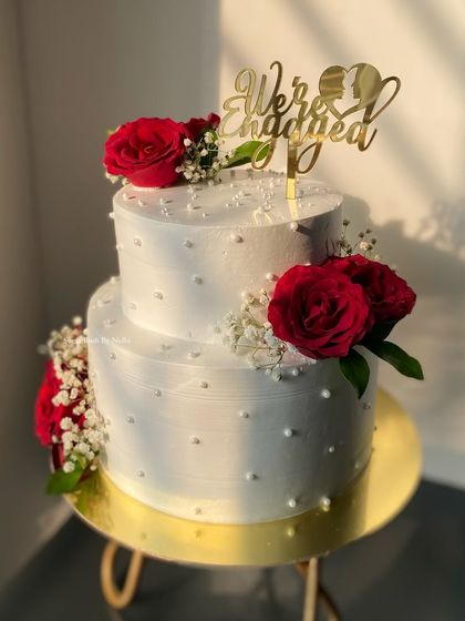 Wedding & Engagement Cakes photo 5