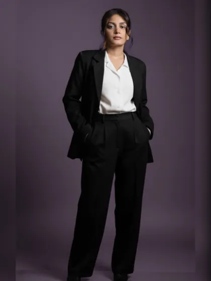 My professional stance reflects my approach to law: direct, confident, and always prepared. I provide expert legal advice on data privacy issues and represent clients with the full force of my knowledge and experience.