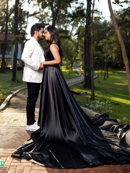 Dee Yashaswini - Occasion Wear Rentals Couple & Pre-Wedding Styles photo 14