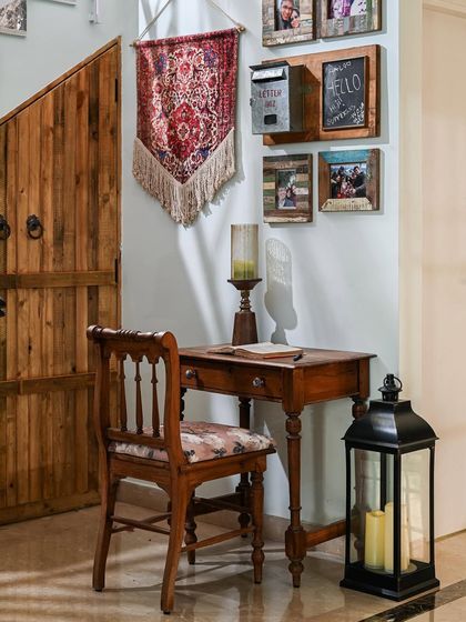 By the Riverside - Full-Service Interior Design Thoughtful Nooks: Foyers, Studies & Patios photo 27