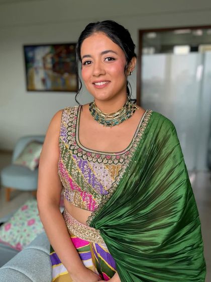 Fun Mehndi & Pre-Wedding Looks photo 32