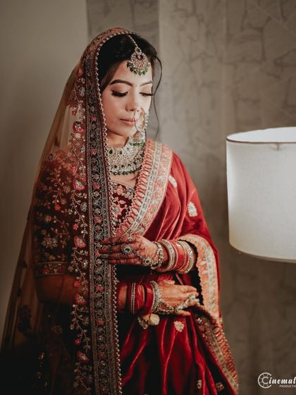Somesh Chaurasiya - Wedding Photography & Cinematography The Radiant Bride: Solo Portraits photo 38