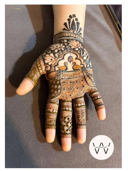 The completed design for my sister, with all the intricate shading and details filled in.