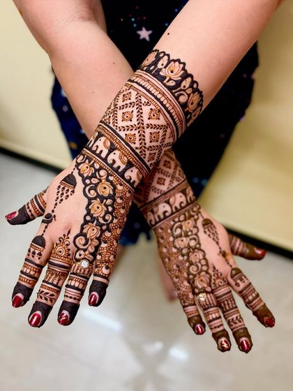 Mitali - Mehendi for Special Occasions Designs for the Wedding Party photo 6