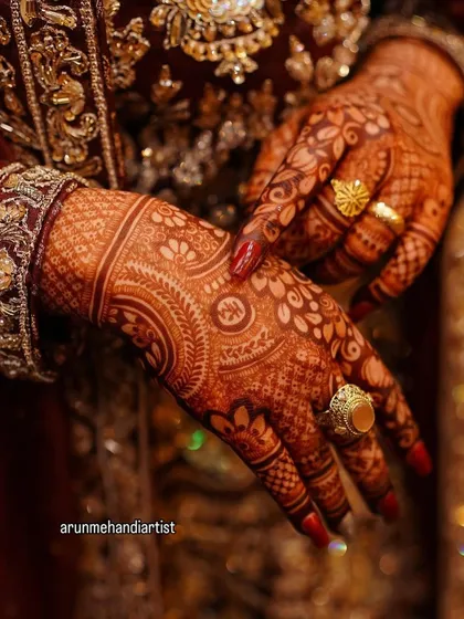 The final result is a deep, beautiful henna stain. This photo shows the rich, dark color that my 100% natural henna paste develops into, giving you that perfect bridal mehndi color for your wedding day.