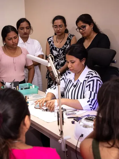 Here is a glimpse into one of my hands-on seminars in Navi Mumbai. I believe in direct, personal guidance, ensuring every student understands the technique I'm demonstrating. You can see the focus and curiosity, which is what makes teaching so rewarding.