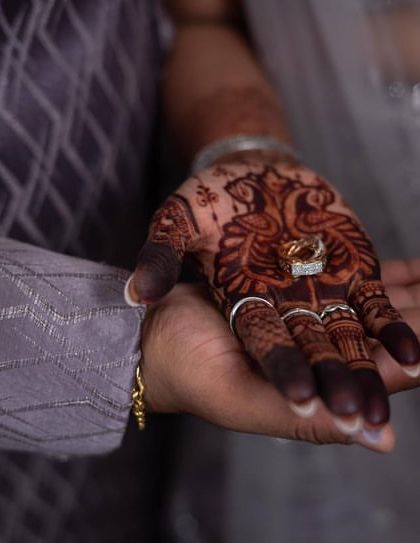 The Rich Henna Stain photo 3