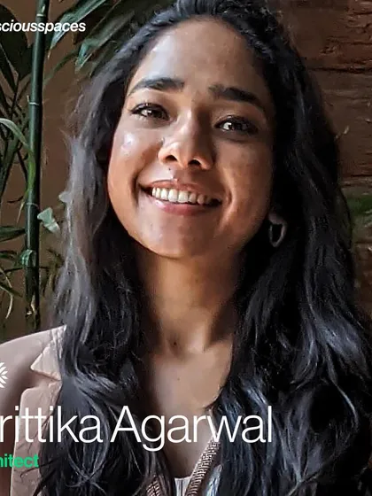 My official speaker photo for the Conscious Collective 2023. I was invited to speak about rethinking materials and how we can create spaces that are sustainable and friendly to the earth.