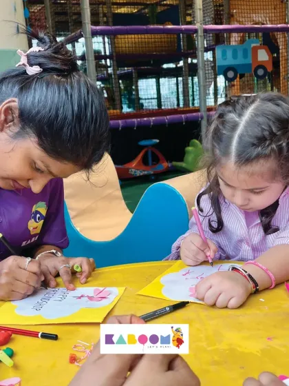 Festive Fun & Holiday Workshops photo 34